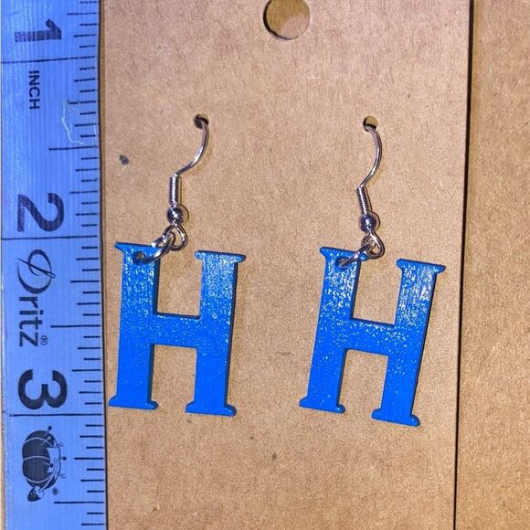 ☀️3/$12☀️ Letter “H” Wood Earrings (Light Pink) - Picture 2 of 3